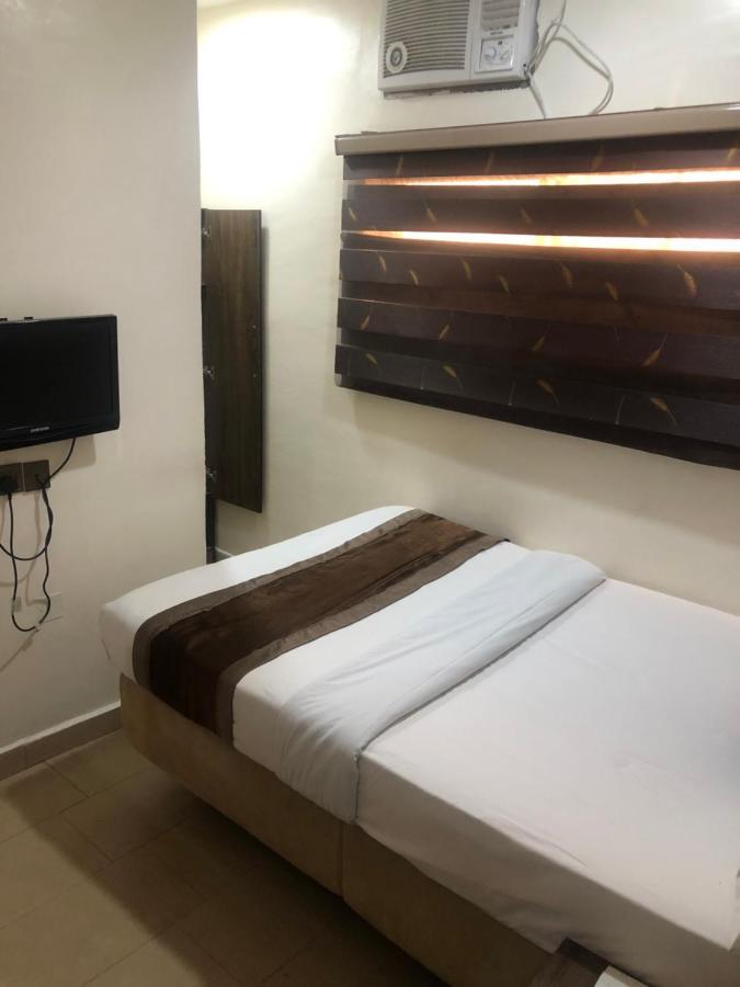Roban Hotels Limited Enugu Exterior foto